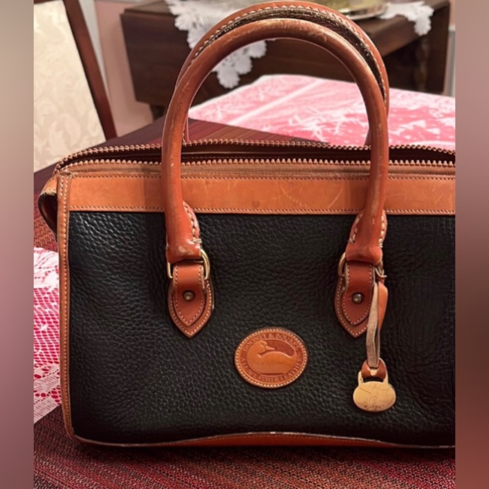 Dooney & Bourke handbag